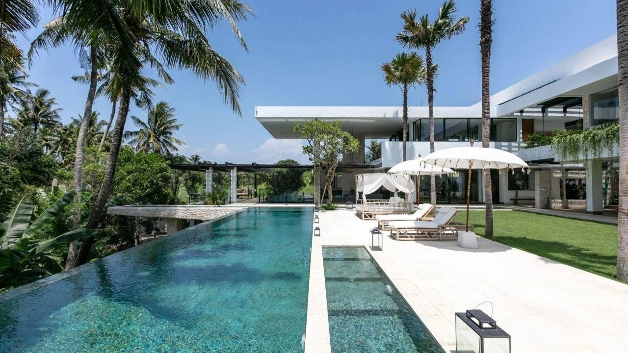 Delightful villa 1125 m2 in Canggu