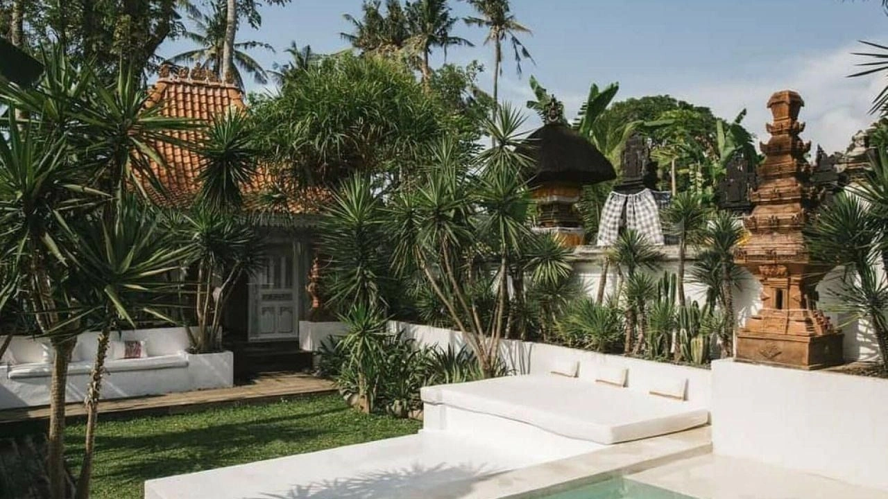 Exquisite villa 250 m2 in bohemian style in Canggu