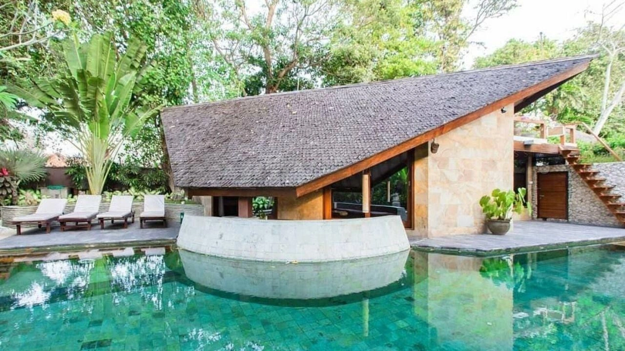 Villa 4+1 proche des infrastructures à Seminyak