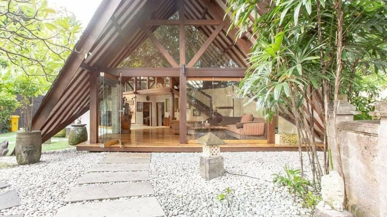 Villa 4+1 proche des infrastructures à Seminyak