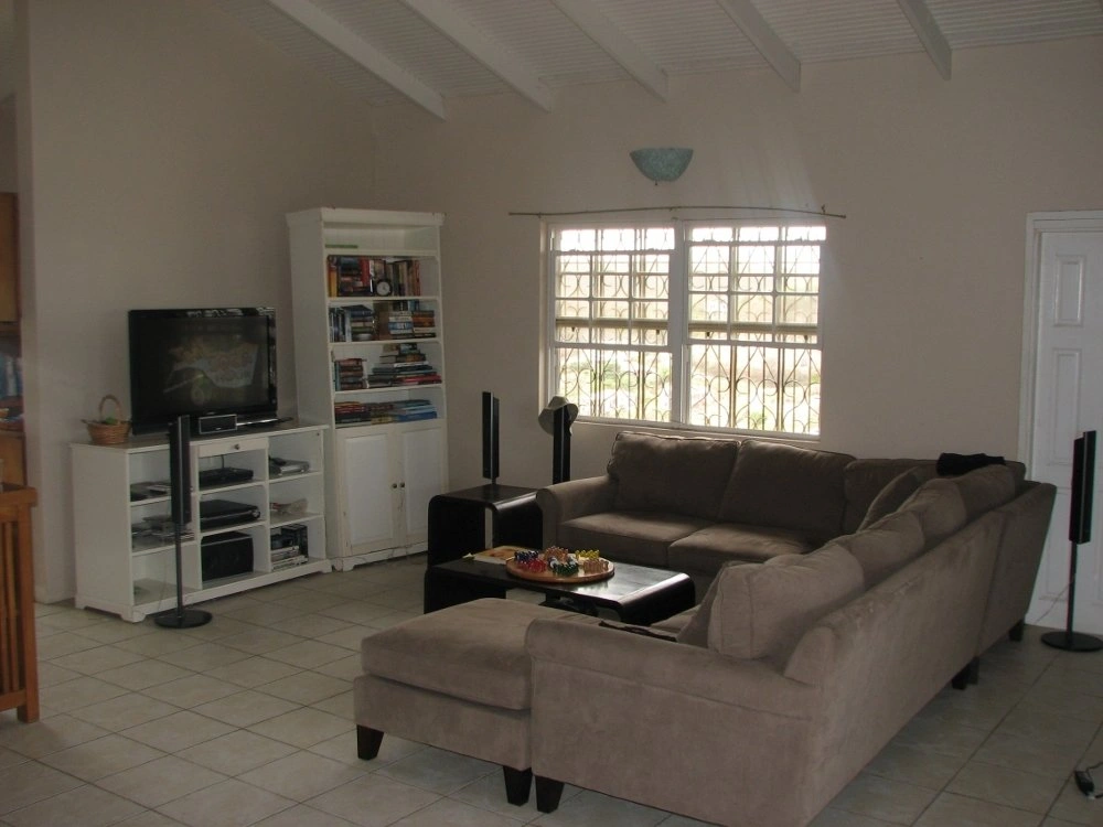 格林纳达圣乔治现代住宅,232 m²