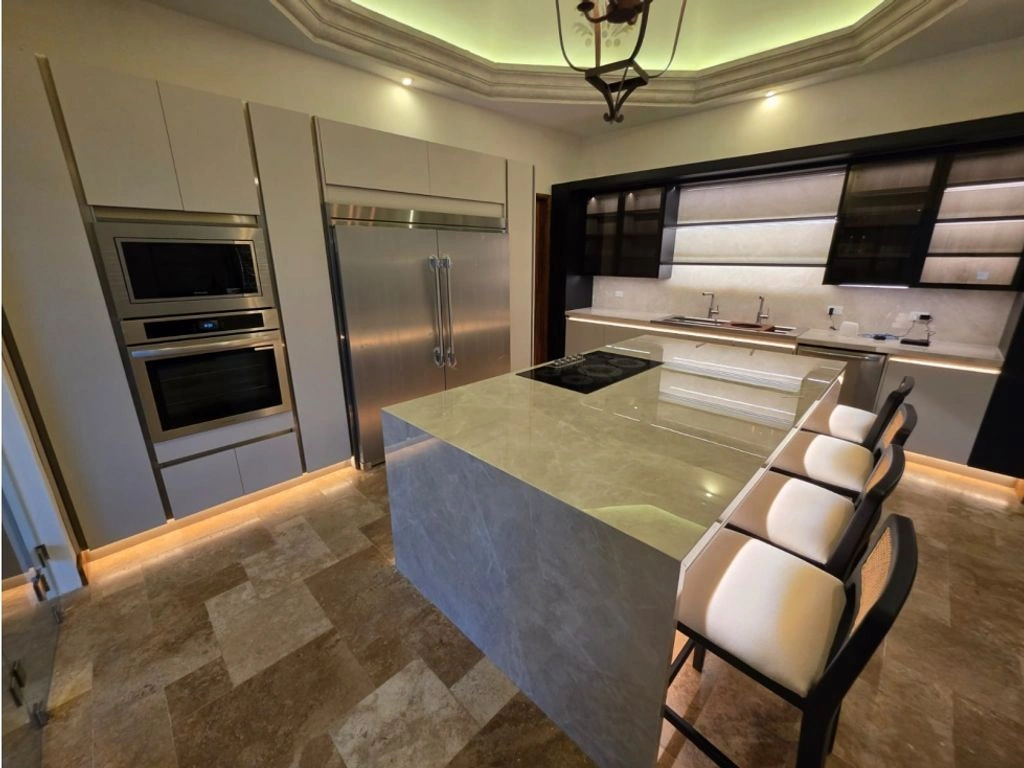 Antigua, Guatemala में धूप से भरा 4+1 घर