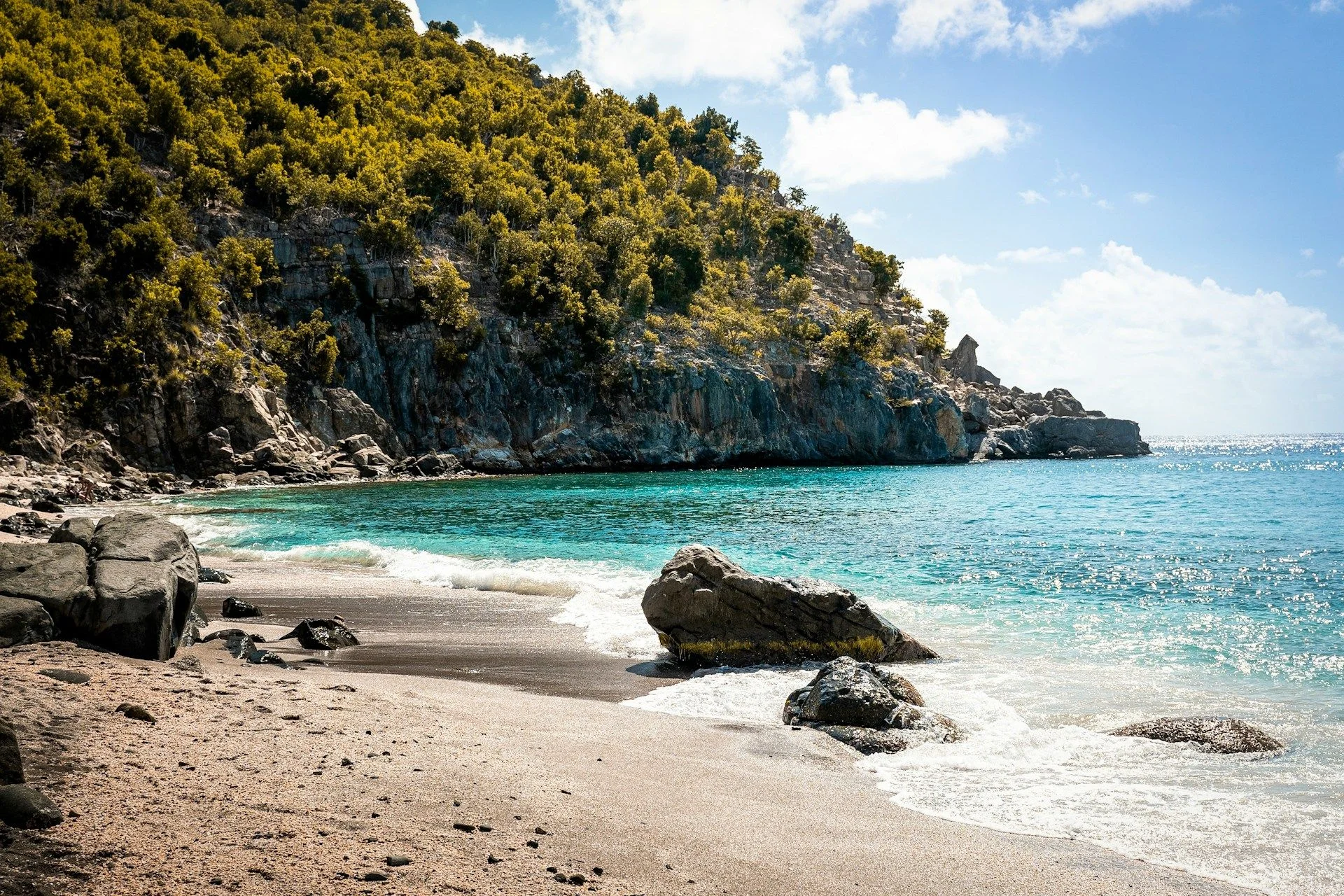 Buy Property for Investment in Gustavia – Real Estate for Expats | VelesClub Int.