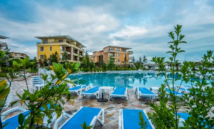 شقة مشرقة في باتومي، جورجيا