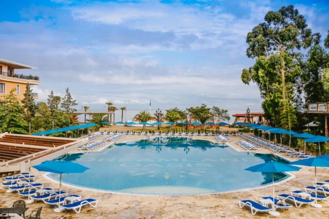 شقة مشرقة في باتومي، جورجيا