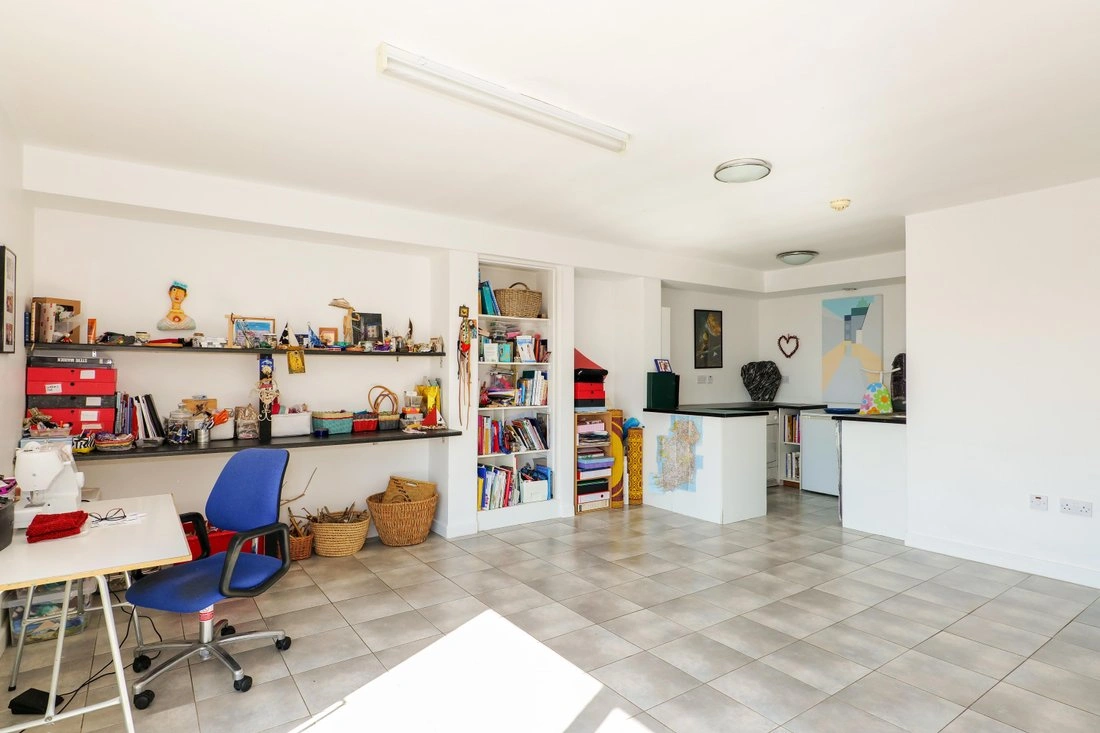 戈尔韦 4+1 温馨住宅