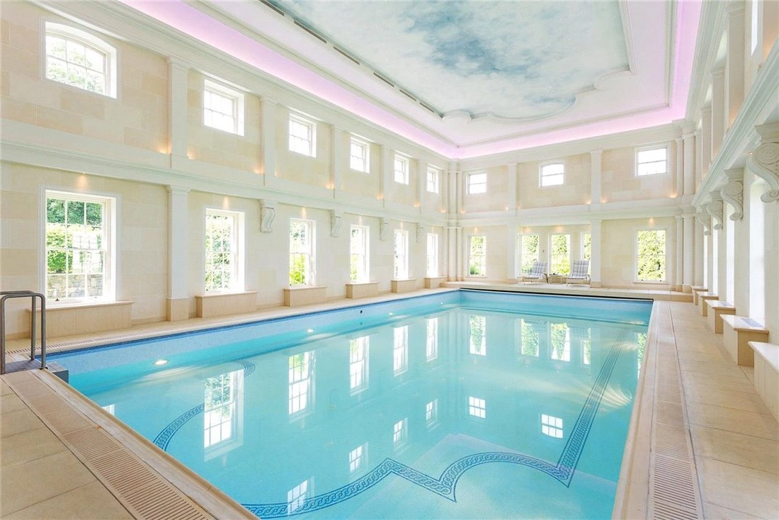 लिमरिक, आयरलैंड में आकर्षक 8+1 घर