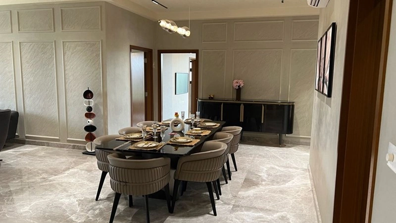 班加罗尔 4+1 翻新公寓