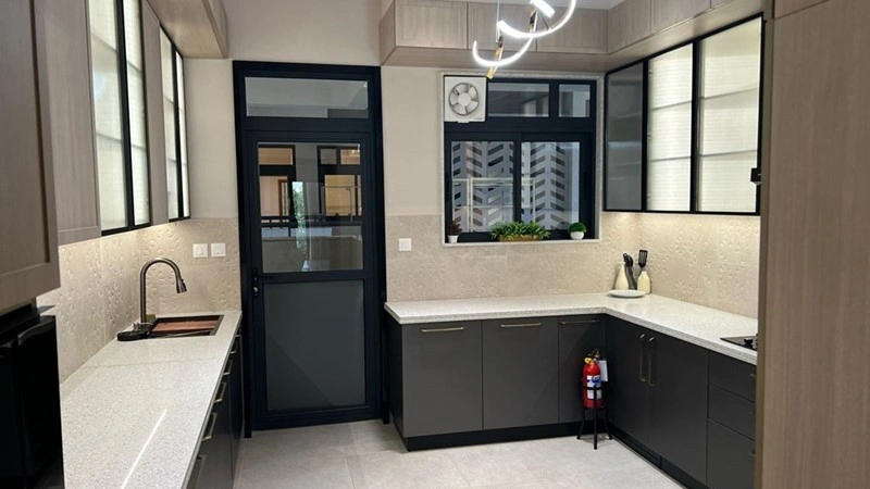 班加罗尔 4+1 翻新公寓