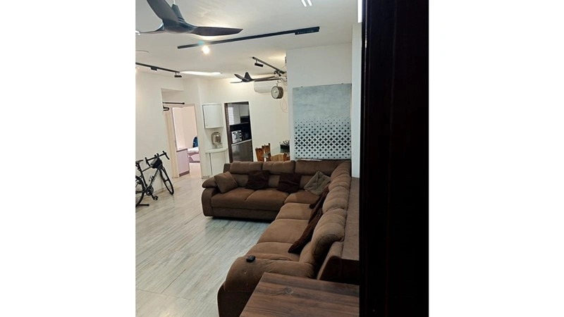 Обновлённая квартира 3+1 в Ахмадабаде, Индия