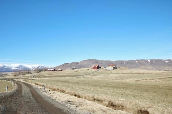 Serene house 6+1 in Reykjavik, Iceland