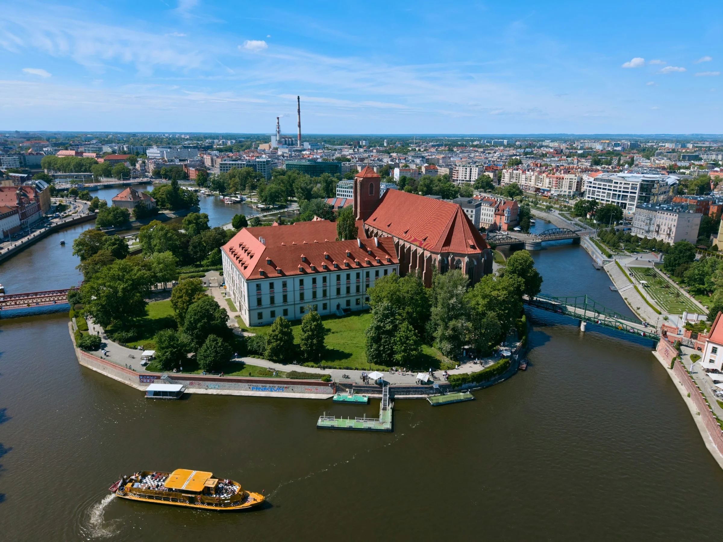 شراء منزل في كالينينغراد بدون وسيط — منازل الملاك | VelesClub Int.