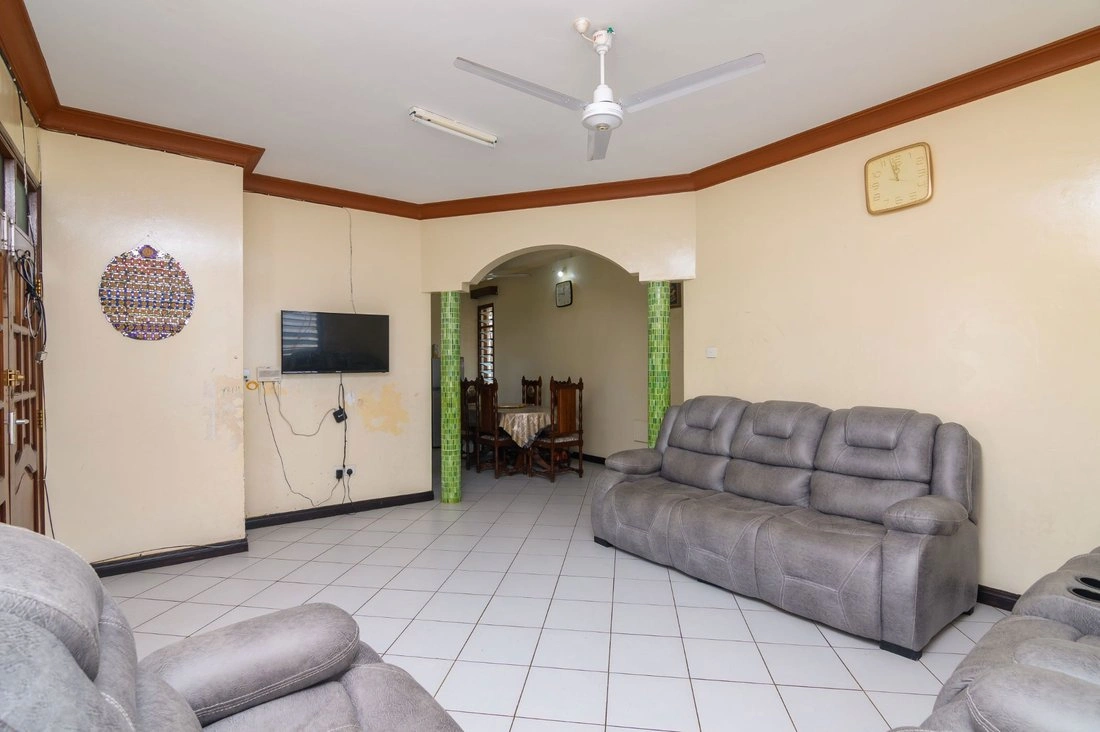 Accogliente casa 4+1 a Mombasa, Kenya