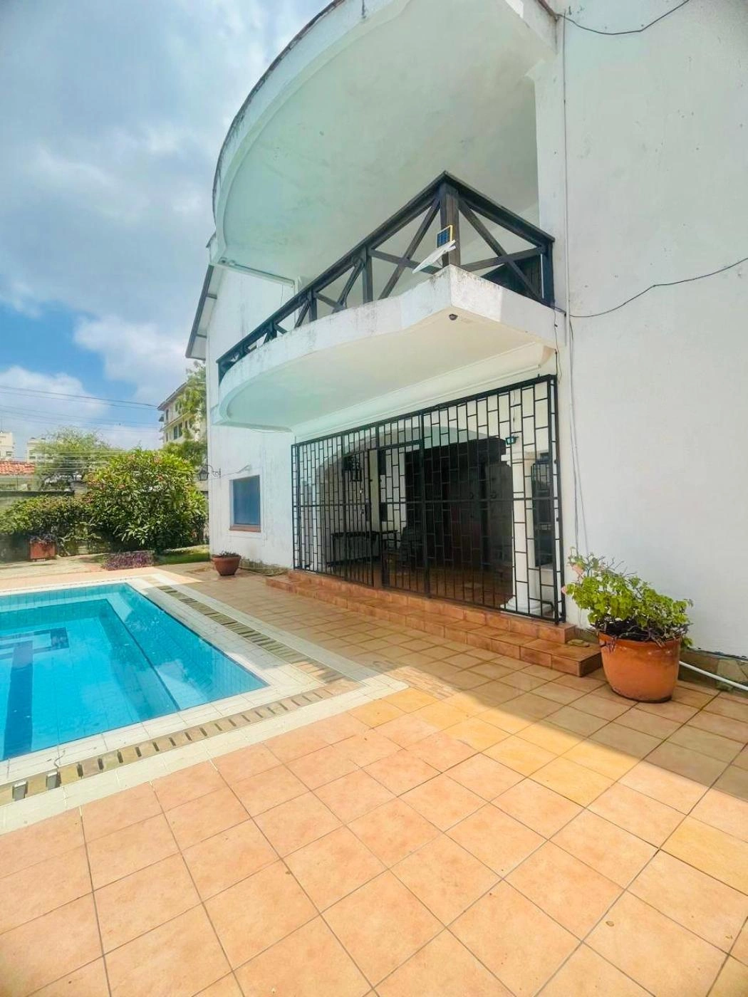 肯尼亚蒙巴萨的舒适 5+1 住宅