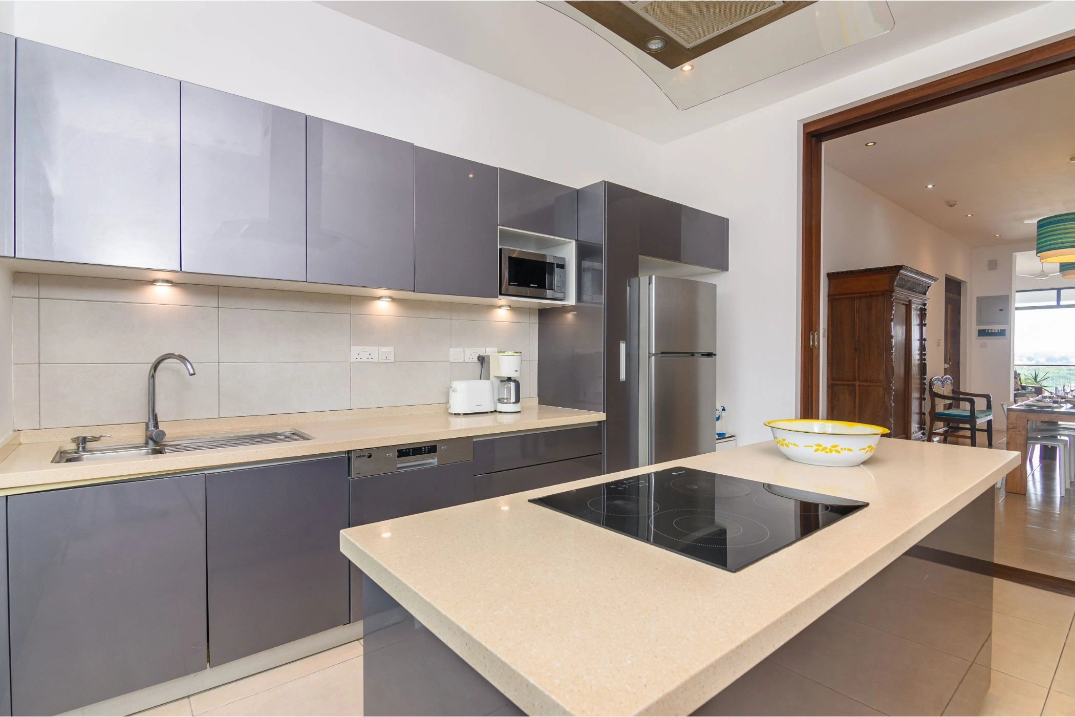 肯尼亚蒙巴萨 通透三室一厅公寓