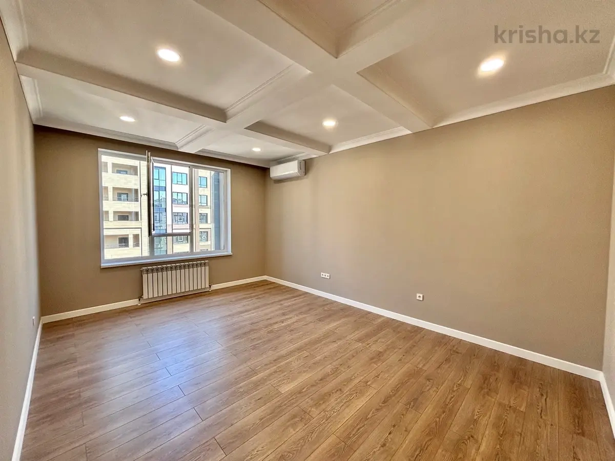 阿拉木图(哈萨克斯坦)全新公寓,107 m2