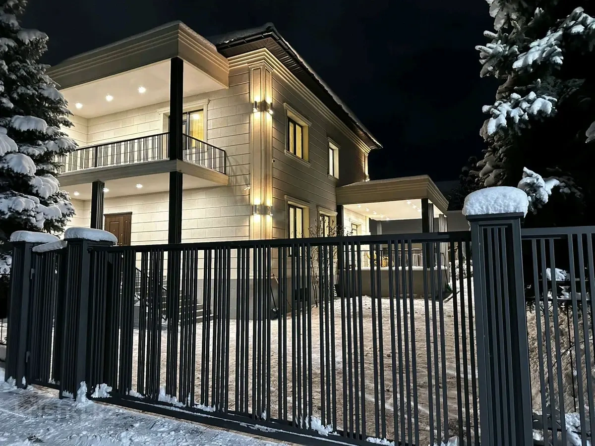 Comfortable house 400 m2 in Almaty, Kazakhstan