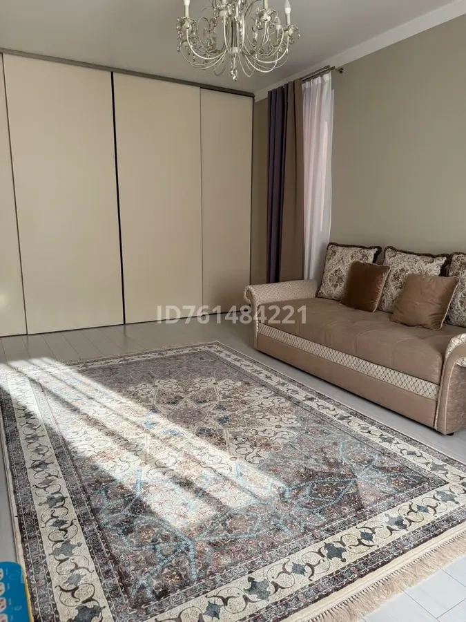 अस्ताना, कज़ाखस्तान में 250 m² का विशाल घर