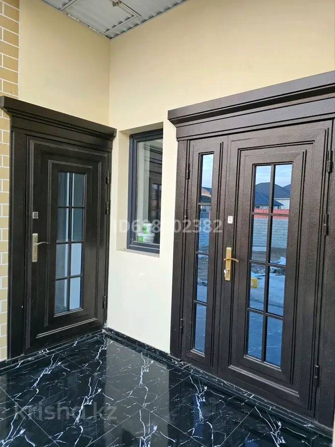 什姆肯特(哈萨克斯坦)全新住宅,247 m²