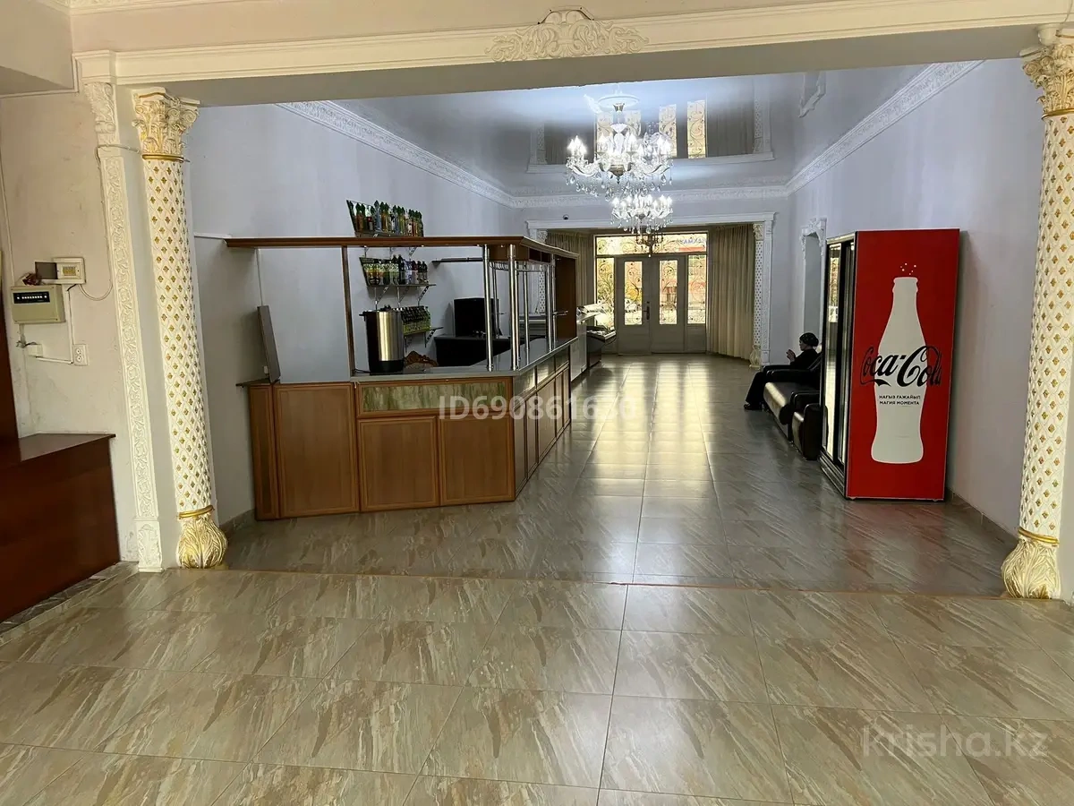 哈萨克斯坦希姆肯特 2630 m2 大型商用物业