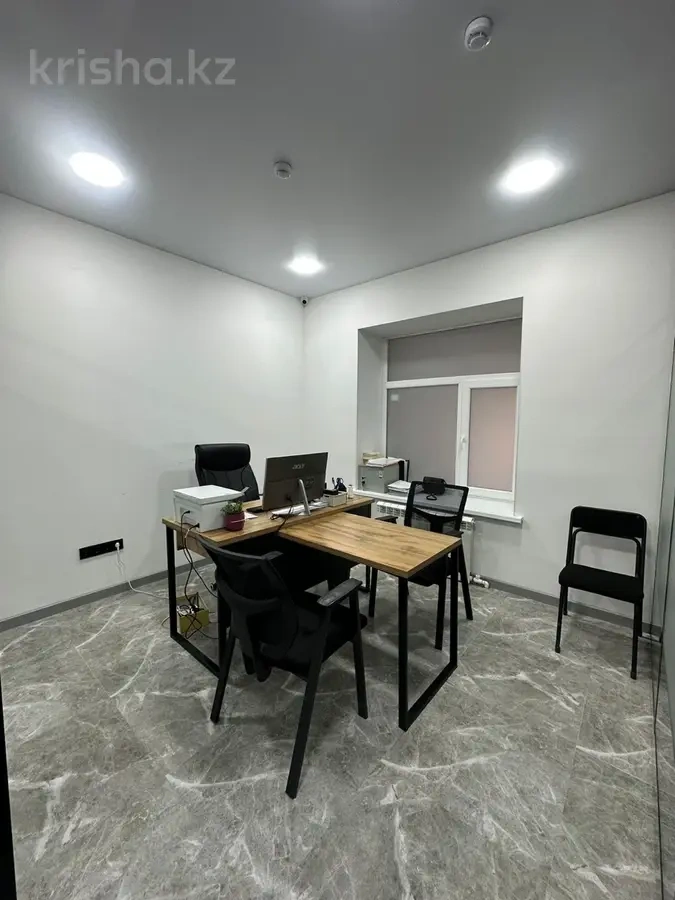 अक्टोबे, कज़ाखस्तान में बहुउद्देश्यीय इमारत — 260 m2