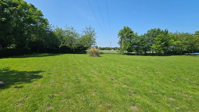 布雷克兰德,英国,3200平方米个体建筑地块