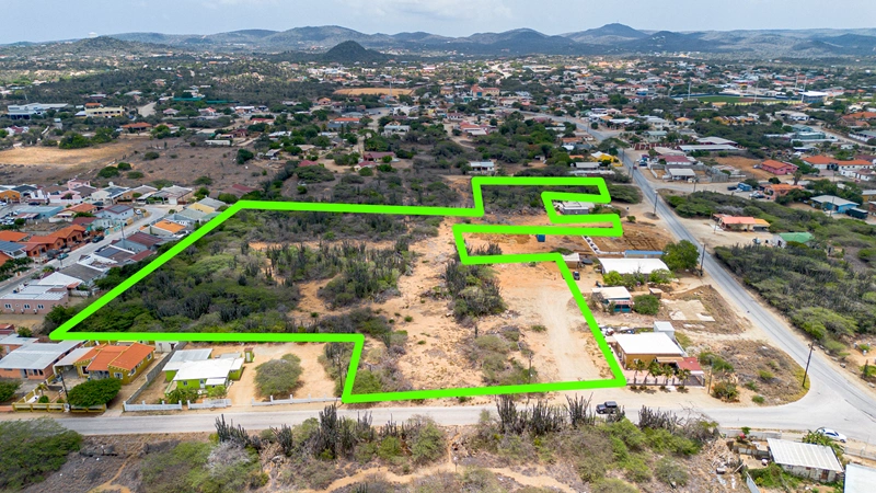 Land plot 19045 m2 in Oranjestad, Aruba
