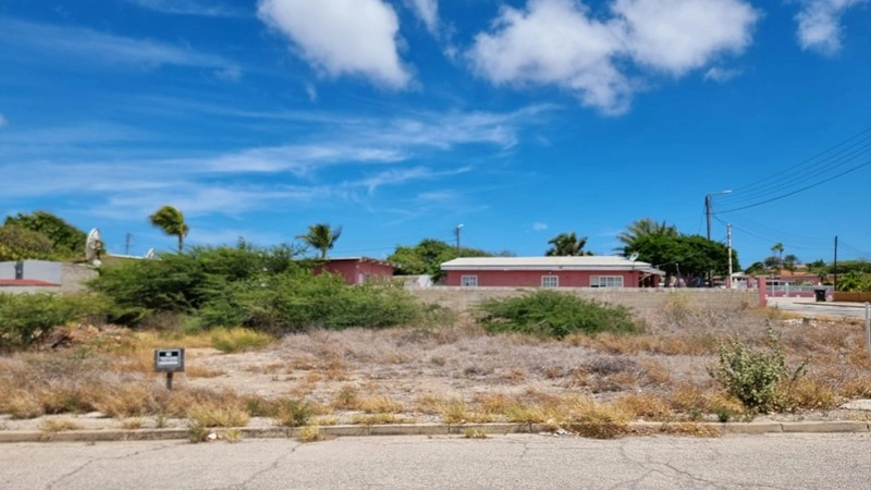 Land plot 522 m2 in Oranjestad, Aruba