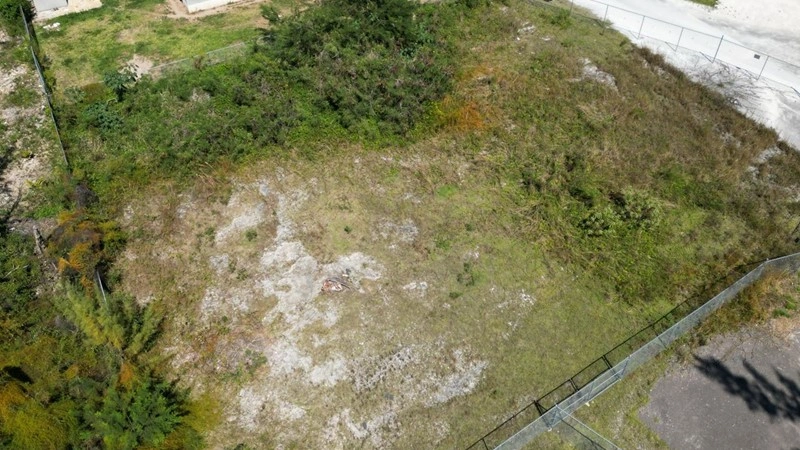 Land plot of 1046 m2 in Nassau, Bahamas