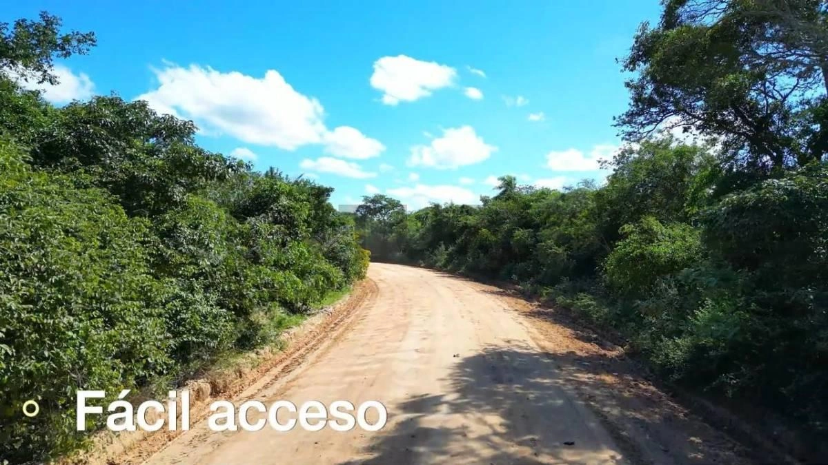 位于玻利维亚圣克鲁斯-德拉西耶拉的400,000 m²土地