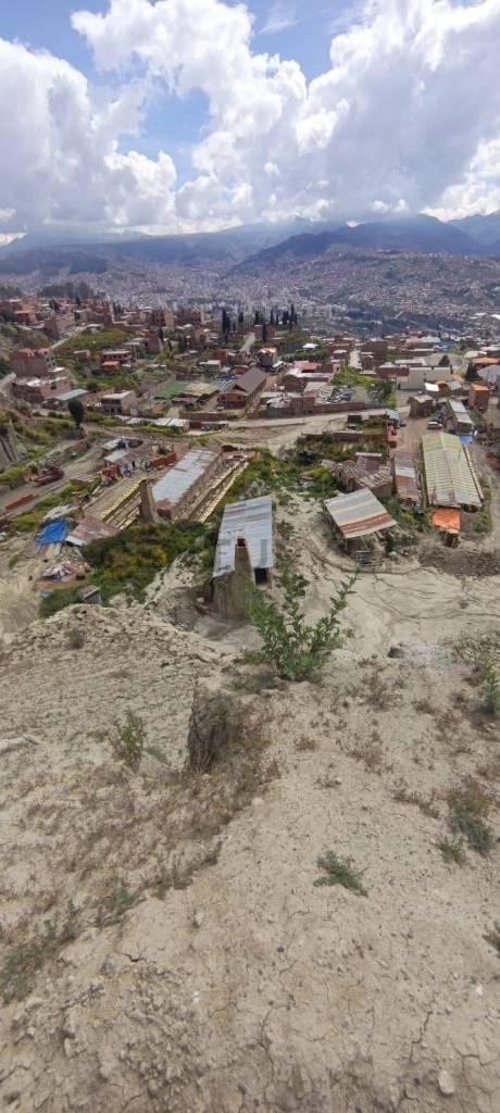 玻利维亚拉巴斯 5000 m² 土地