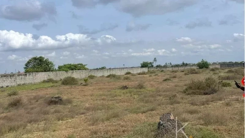 Terrain de 423 m2 à Abidjan, Côte d'Ivoire