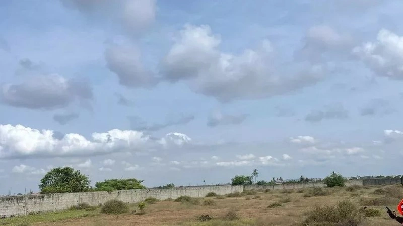 Terrain de 423 m2 à Abidjan, Côte d'Ivoire