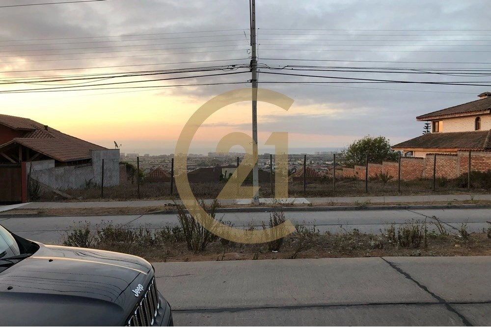 智利拉塞雷纳750 m2温馨地块