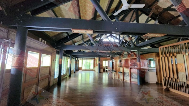 斐济萨武萨武土地 275186 m2