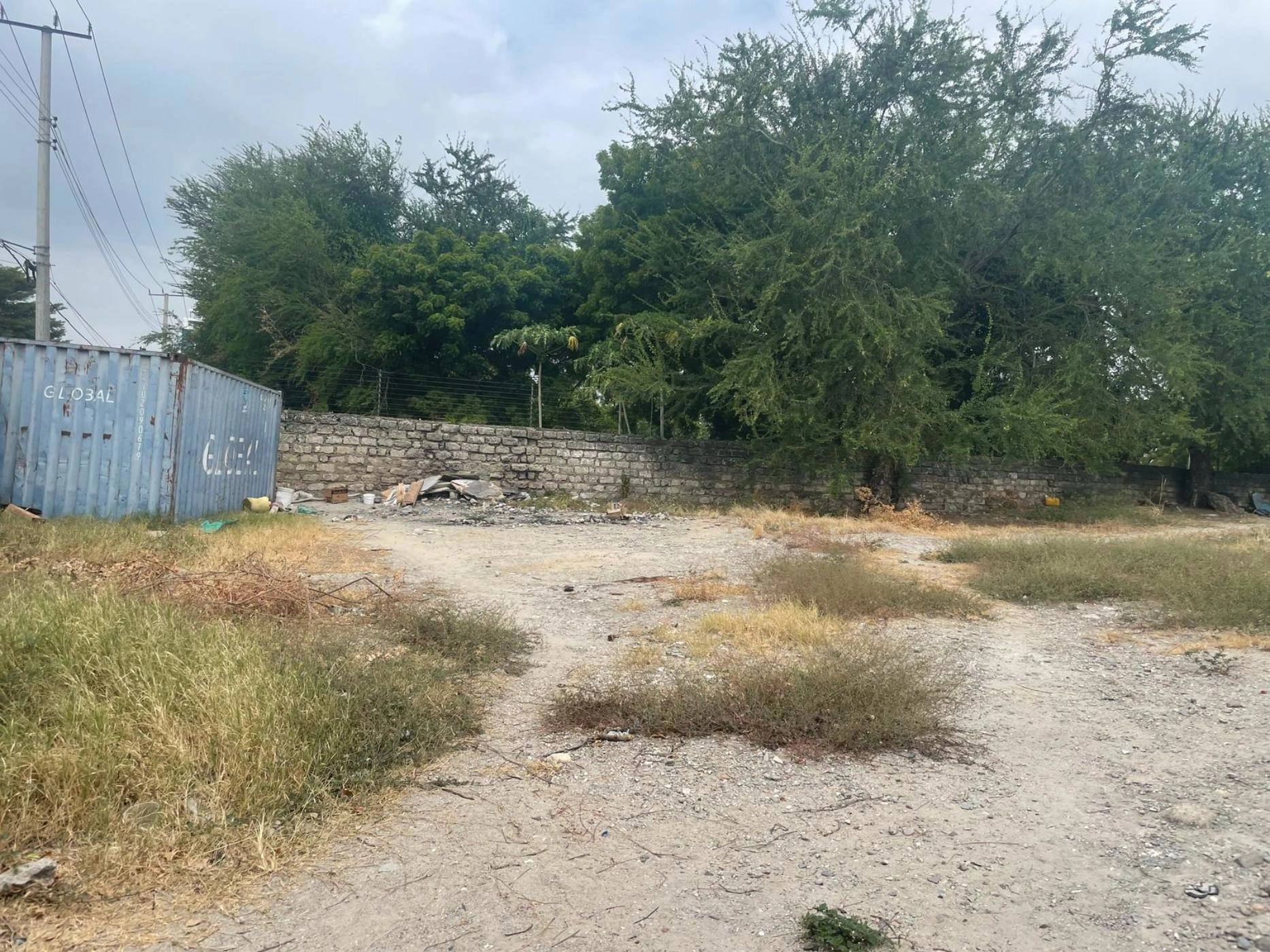 蒙巴萨 1200 m2 建筑用地