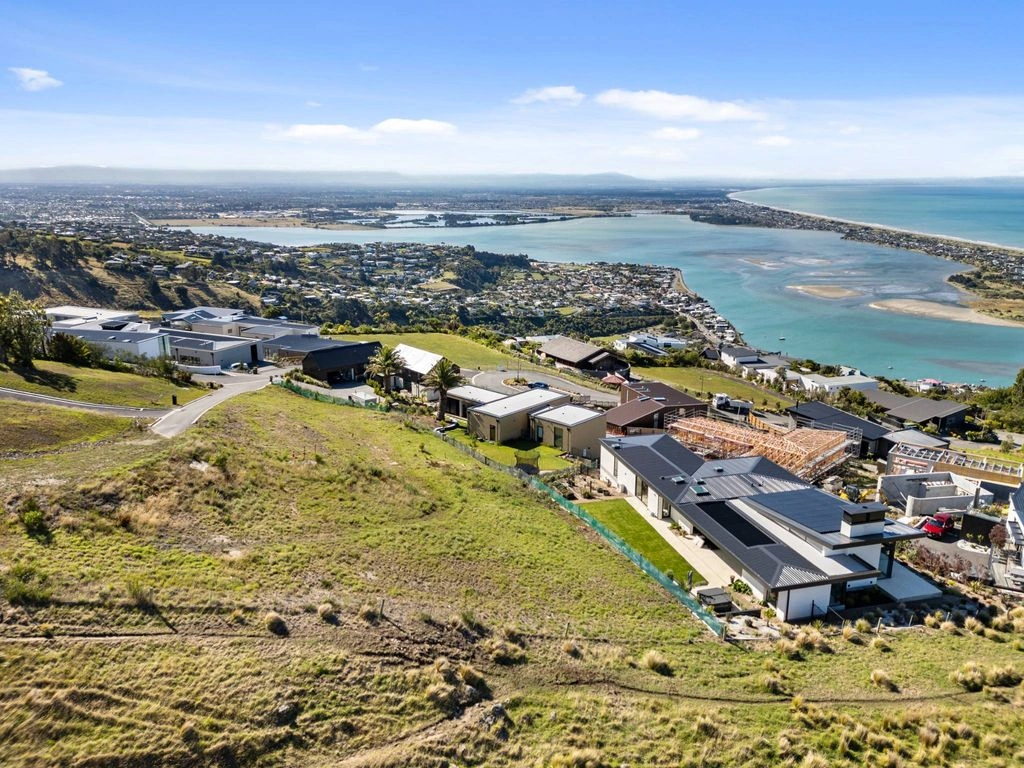 新西兰基督城1200 m²宽敞地块