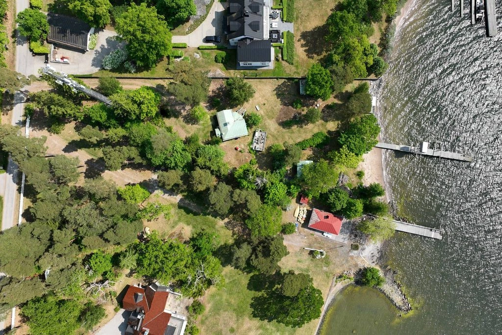 Parcela 3000 m² junto al mar en Estocolmo, Suecia