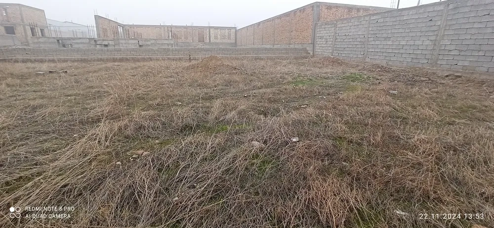 乌兹别克斯坦纳曼干 400 m2 地块