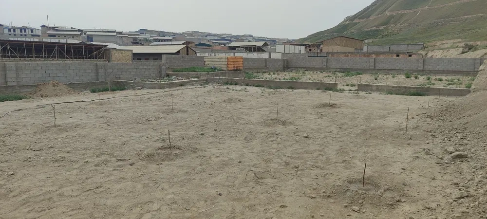ウズベキスタン、ナマンガンの土地 500 m²