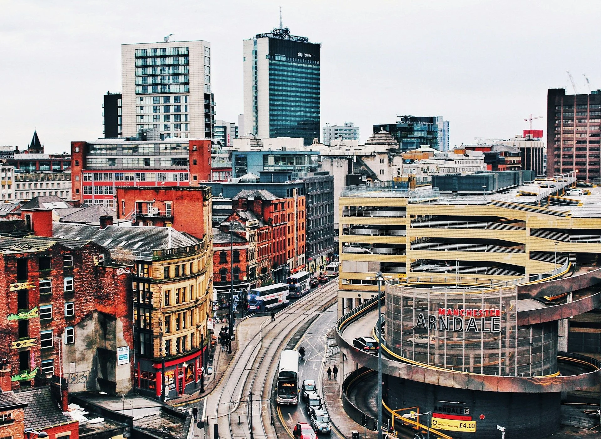 Mercado secundario de viviendas en Manchester – Listados de casas preseleccionadas de segunda mano | VelesClub Int.