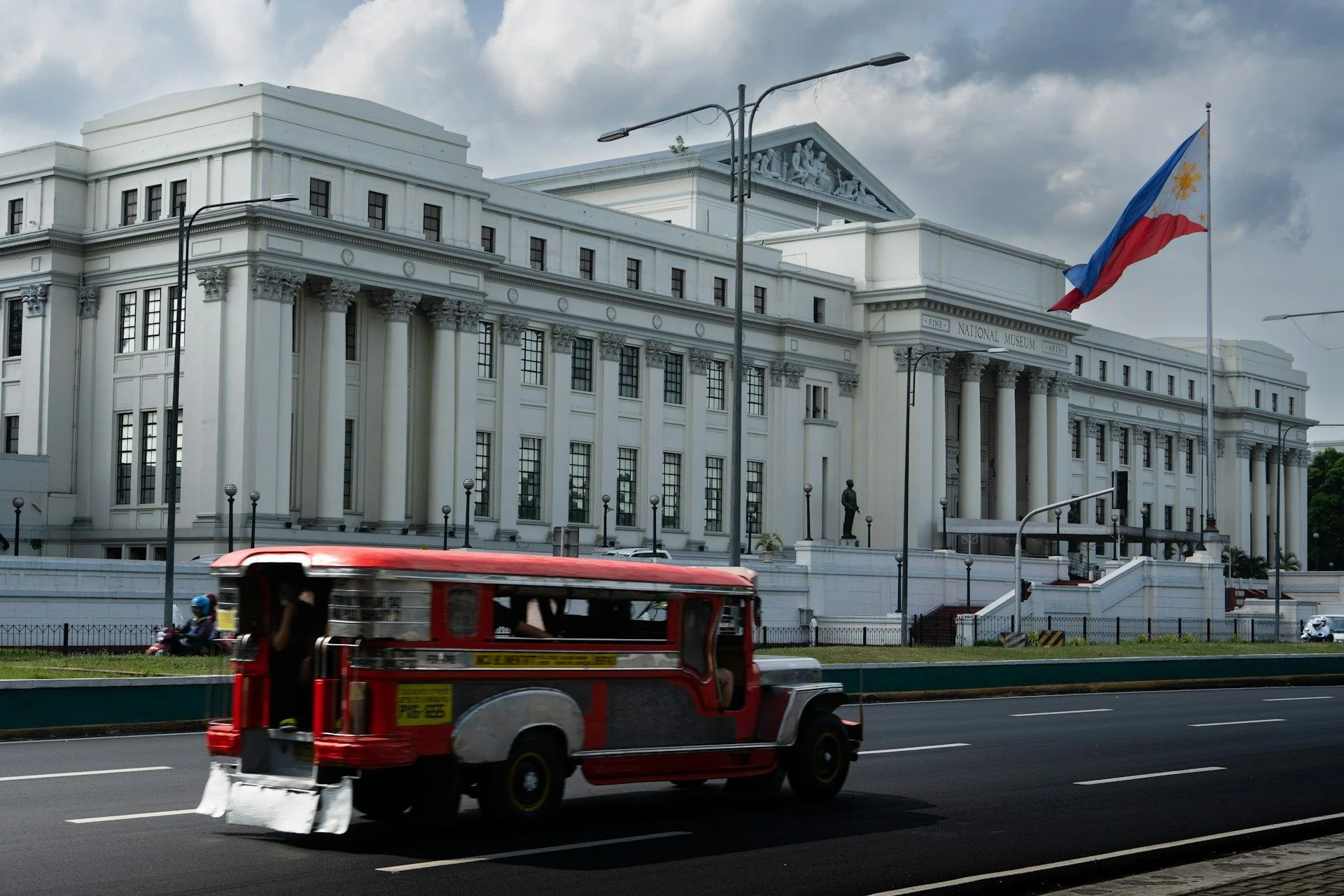 Guida definitiva ai viaggi a Manila – Consigli degli esperti e attrazioni principali | VelesClub Int.