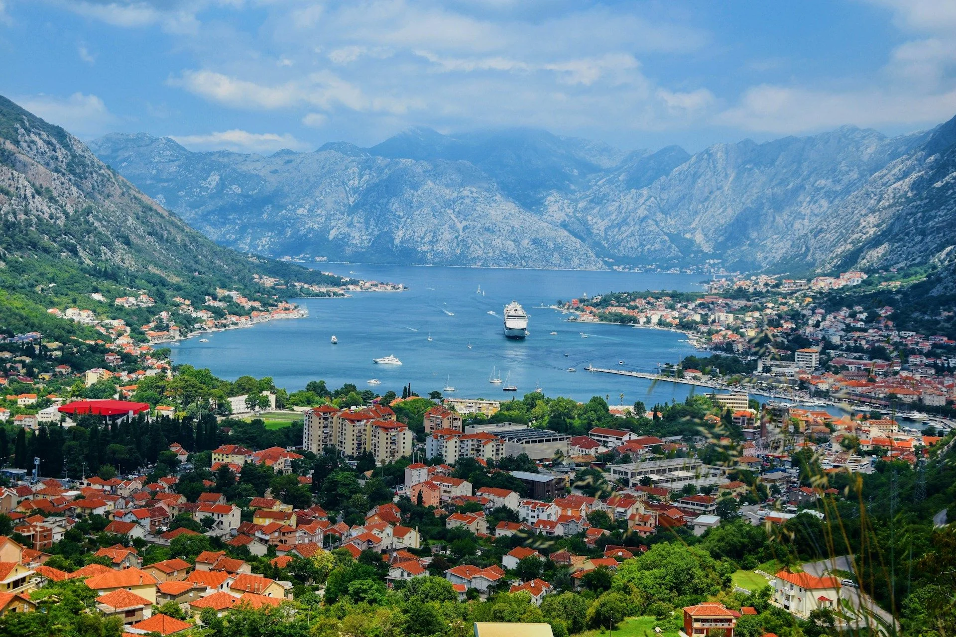 Invista em imóveis em Montenegro – Melhores propriedades de investimento | VelesClub Int.