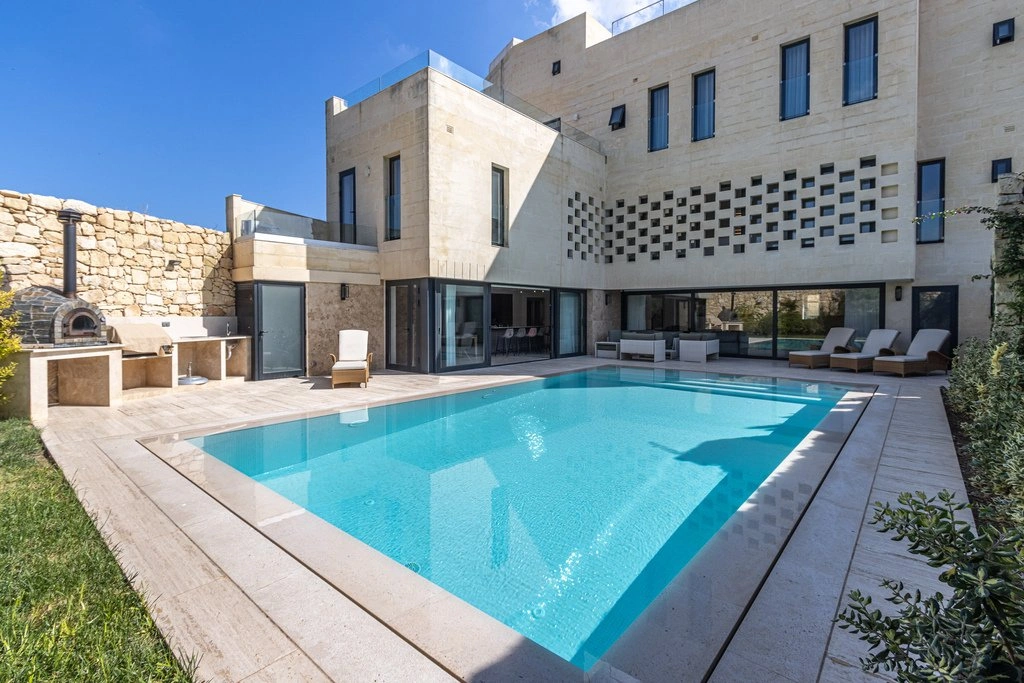 Komfortable Villa 5+1 in Mosta, Malta