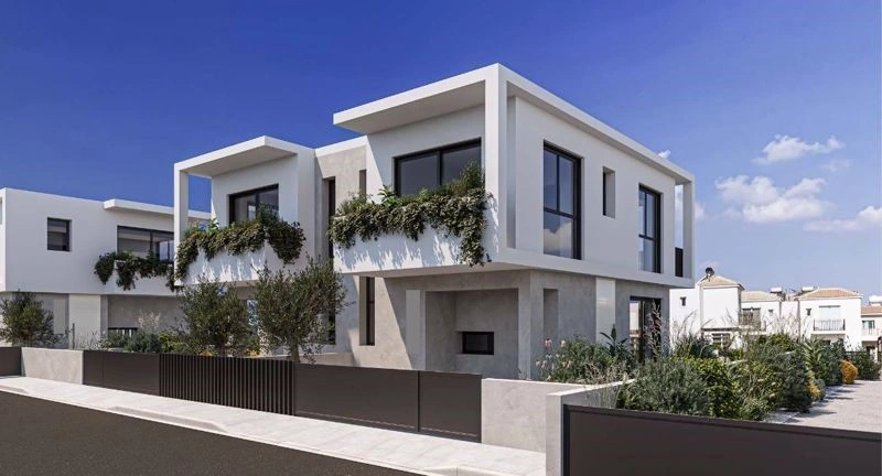 Villa 2+1 avec jardin paysager à Famagouste, Chypre du Nord
