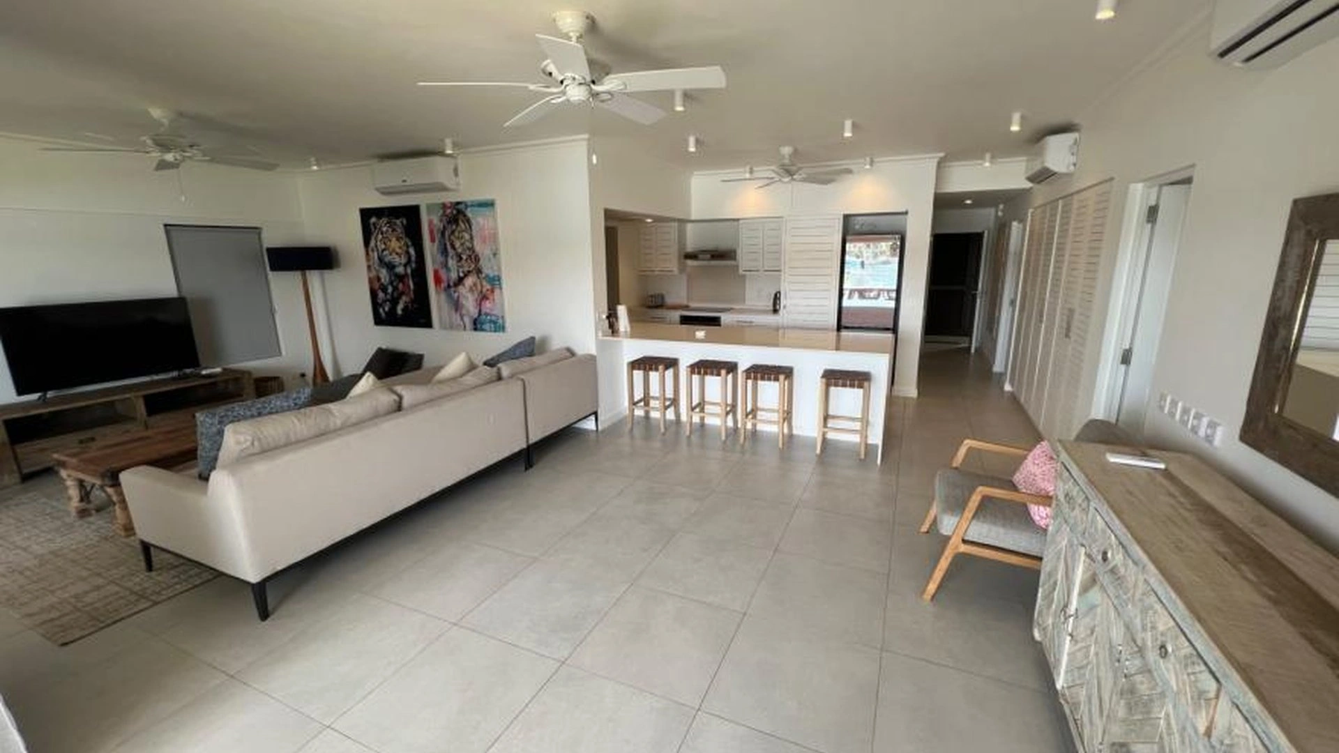 Villa of 150 m2 in Victoria, the capital of the Seychelles