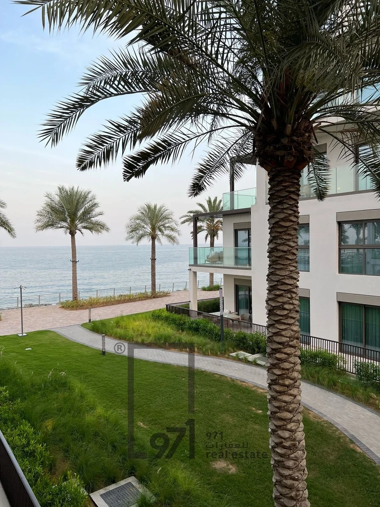 फुजैरा, यूएई में आधुनिक सुसज्जित 2+1 अपार्टमेंट