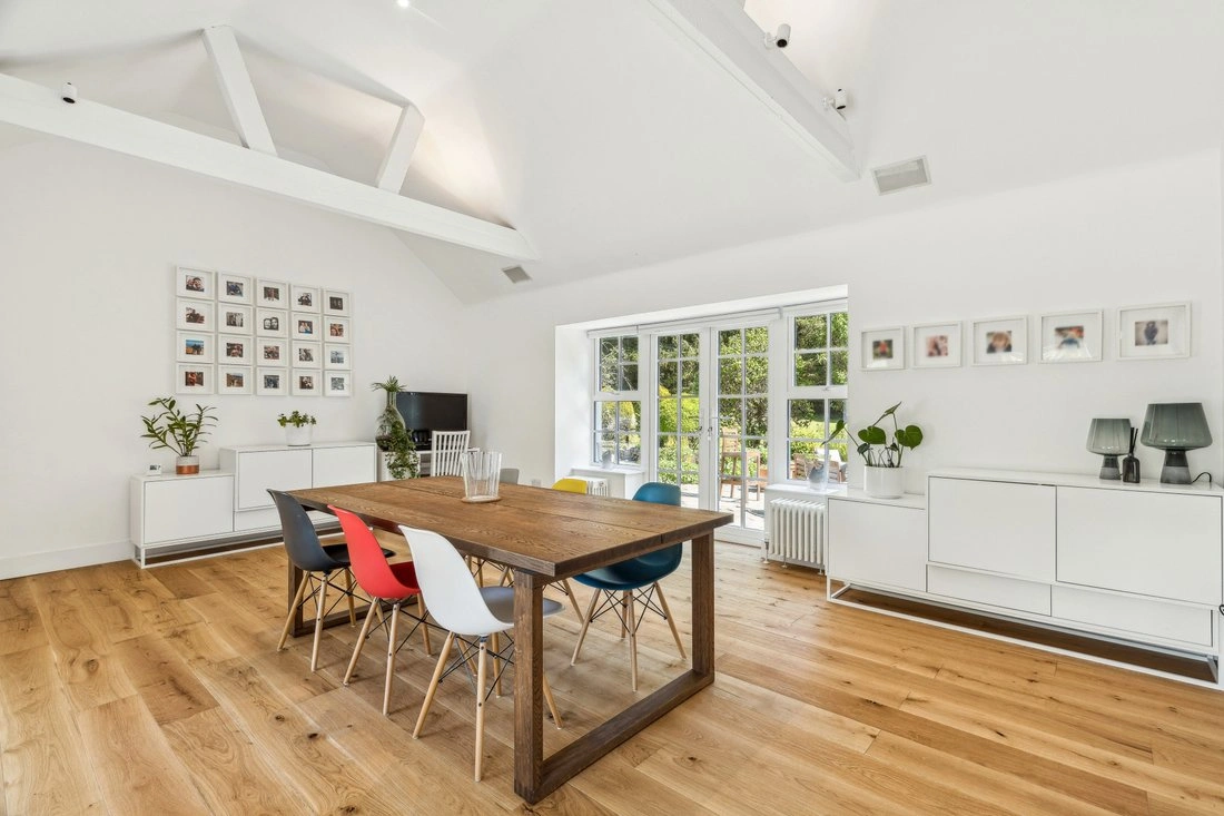 منزل عائلي بمساحة 465 م² مع بركة في غلاسكو، المملكة المتحدة