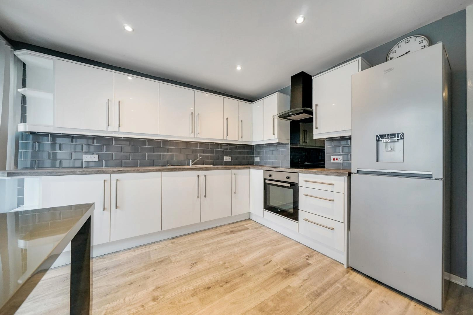 تاون هاوس بمساحة 120 m2 مع حديقة في غلاسكو، المملكة المتحدة