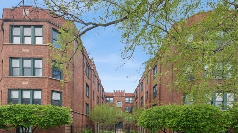 शिकागो, अमेरिका में प्रकाशमान 7-बेडरूम अपार्टमेंट